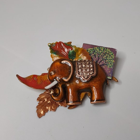 Awesome Fall Themed Lucky Elephant Brooch - Picture 2 of 14